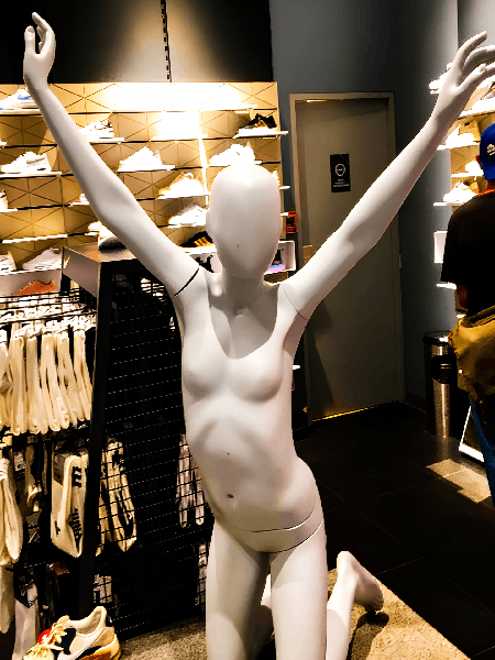 Maniquí Niños 1 – Manekkin